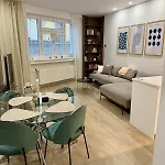 Cozy Corner Апартаменты *